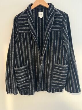 Gap Sweater Blanket Baja Jacket Bohemian Wool Black & White Size Small